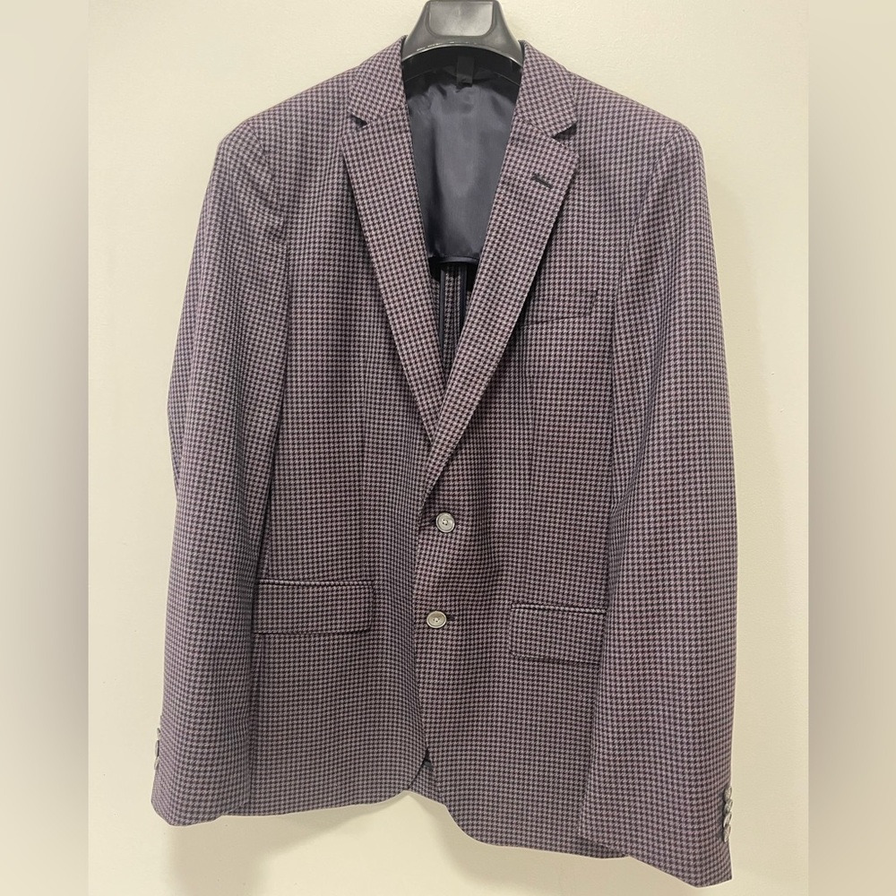 HUGO BOSS SUIT JACKET